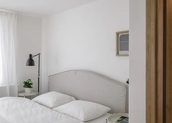 Spacious 4-story With Sauna & Garden Casa vacanze