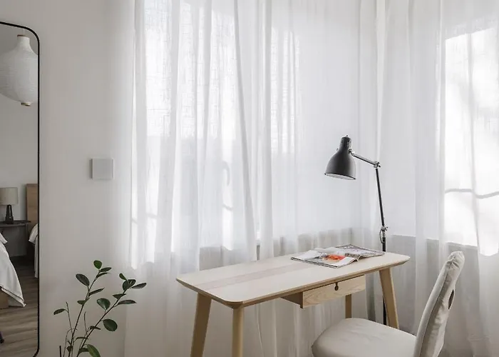 Spacious 4-story With Sauna & Garden Praga