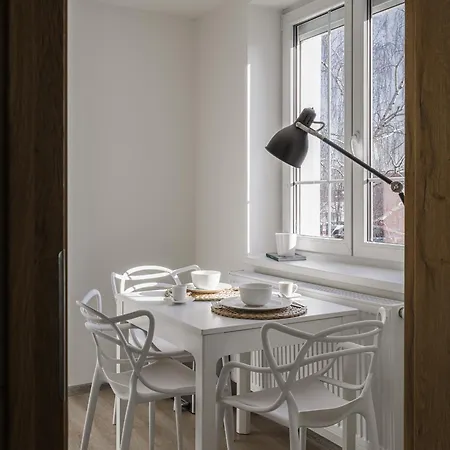 Spacious 4-story With Sauna & Garden Prag