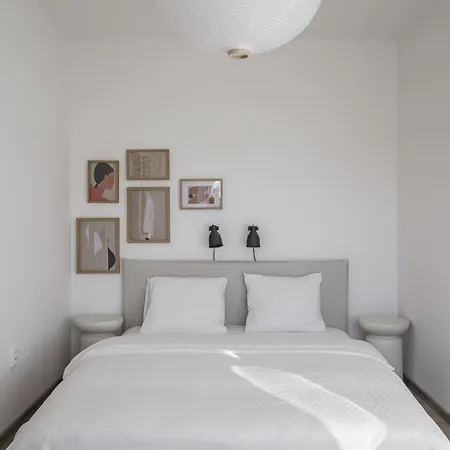 Spacious 4-story With Sauna & Garden * Prag